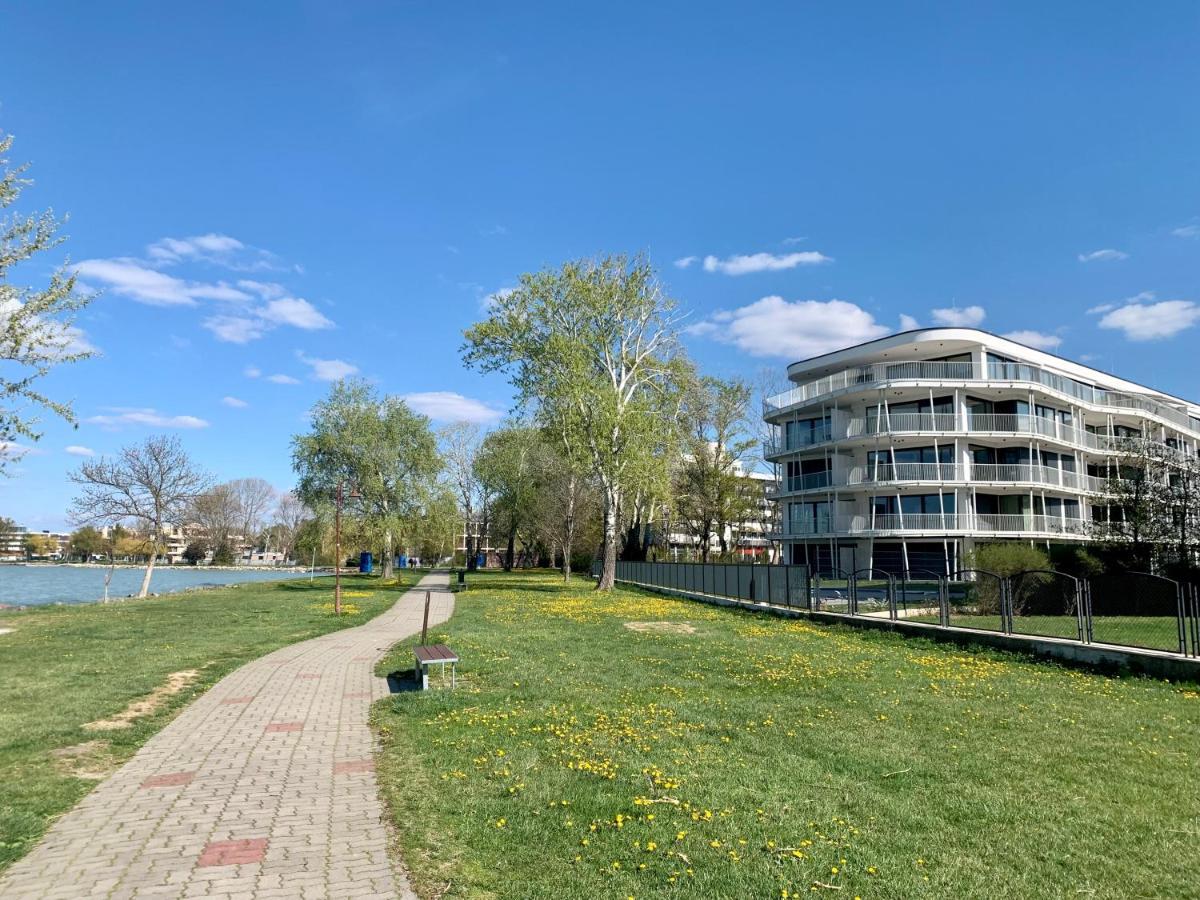 South Part Silverbeach Шіофок Екстер'єр фото