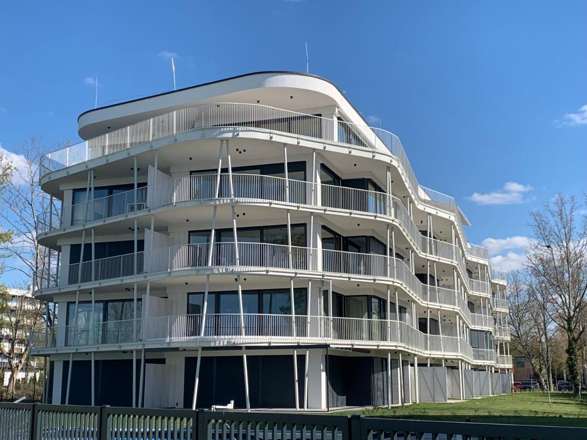 South Part Silverbeach Шіофок Екстер'єр фото